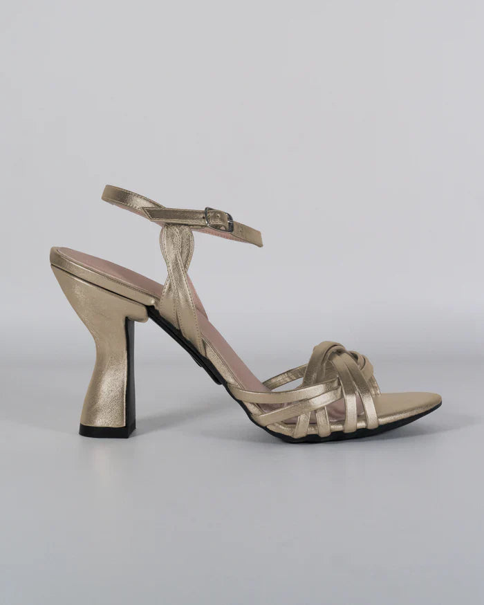 Sandália 5 em 1 Nothink - Presenteie sua mãe com conforto e estilo! (cópia)